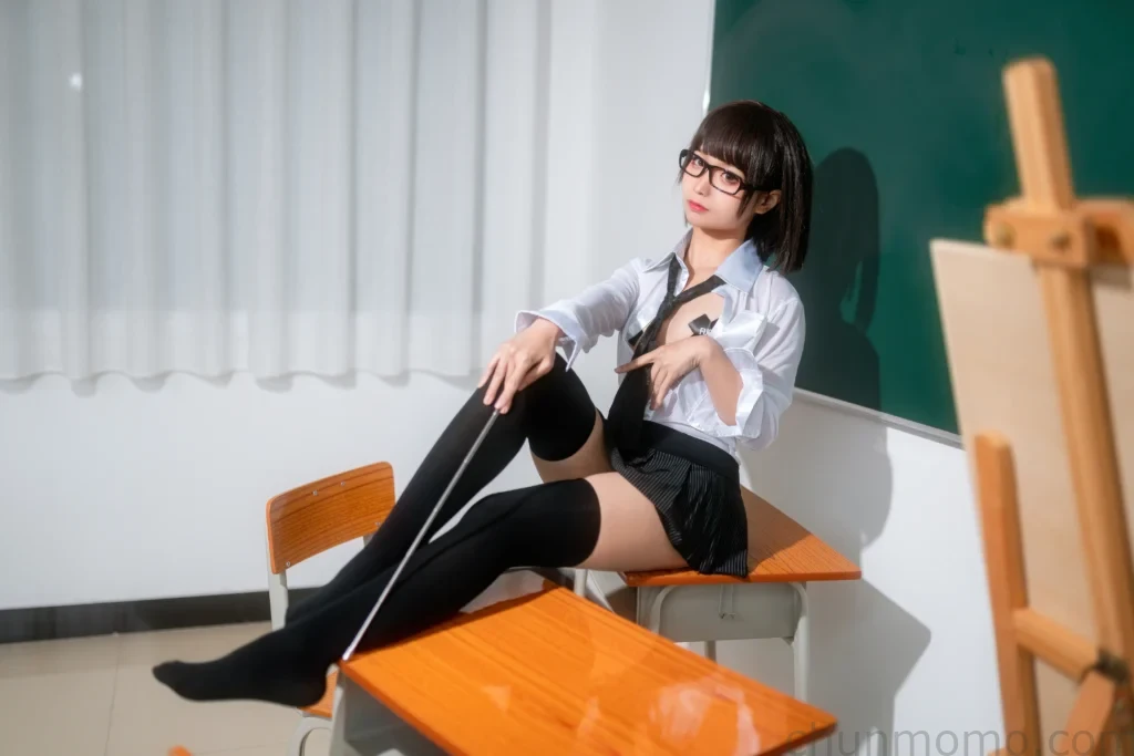 蠢沫沫cos教师作品