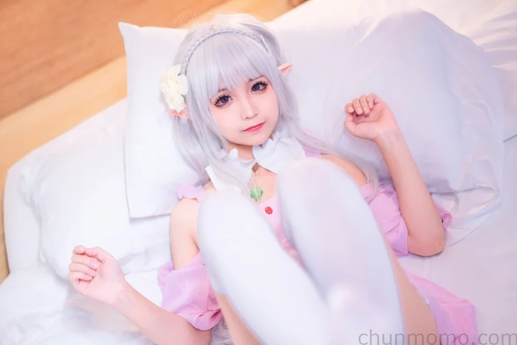 超漂亮蠢沫沫粉色睡衣