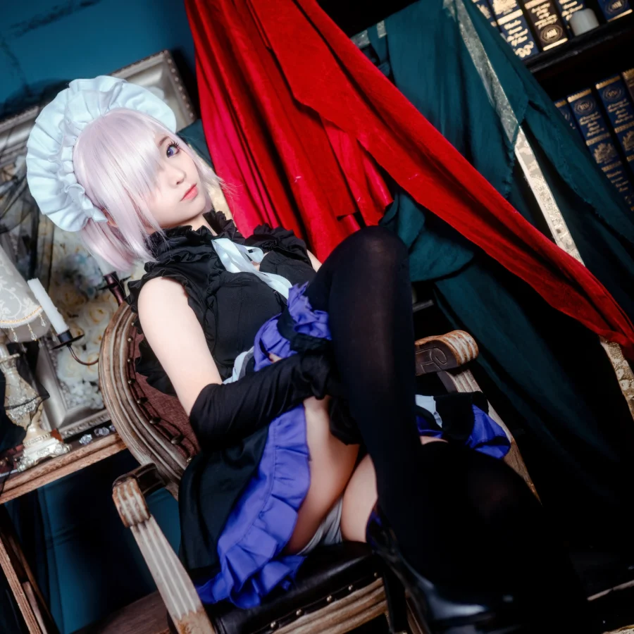 蠢沫沫 – NO.044 玛修女仆玛修女仆曝光：白丝女仆魅力爆表，全套图包不容错过！