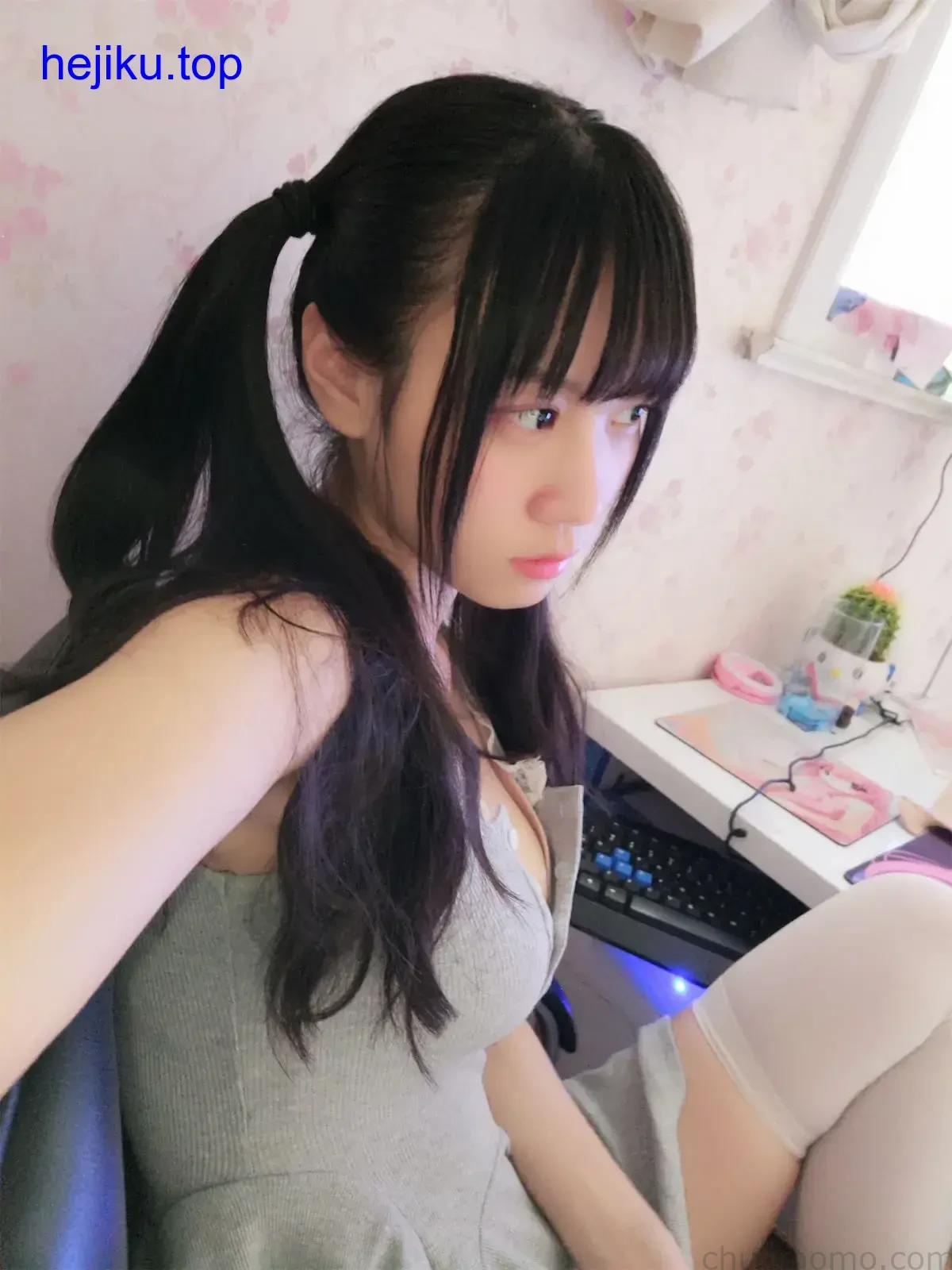 赛高酱退网真相:二次元COS少女的爆红与落幕 6 二次元少女赛高酱自拍照