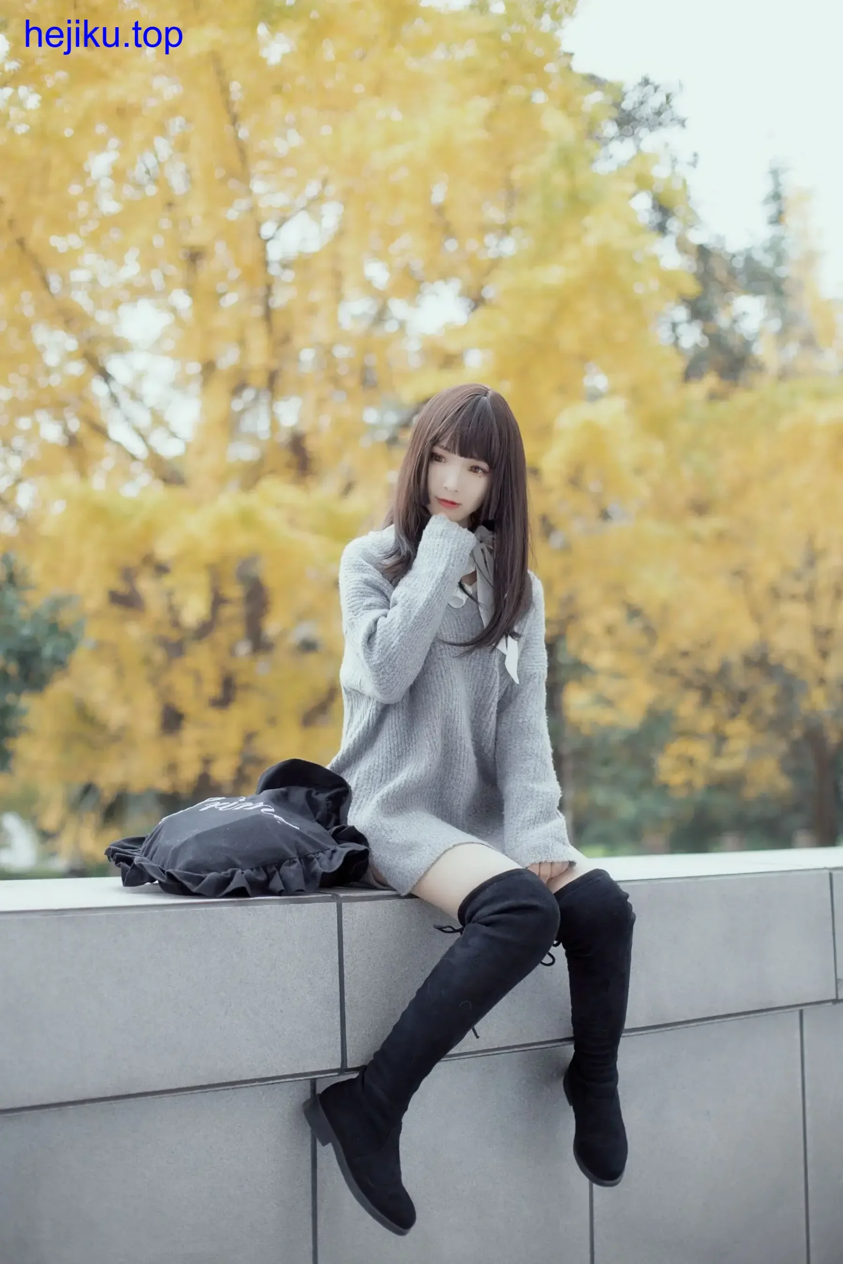 古川kagura体操服与肉丝写真合集:银魂Coser的清纯少女感穿搭 7 古川kagura图集在线观看