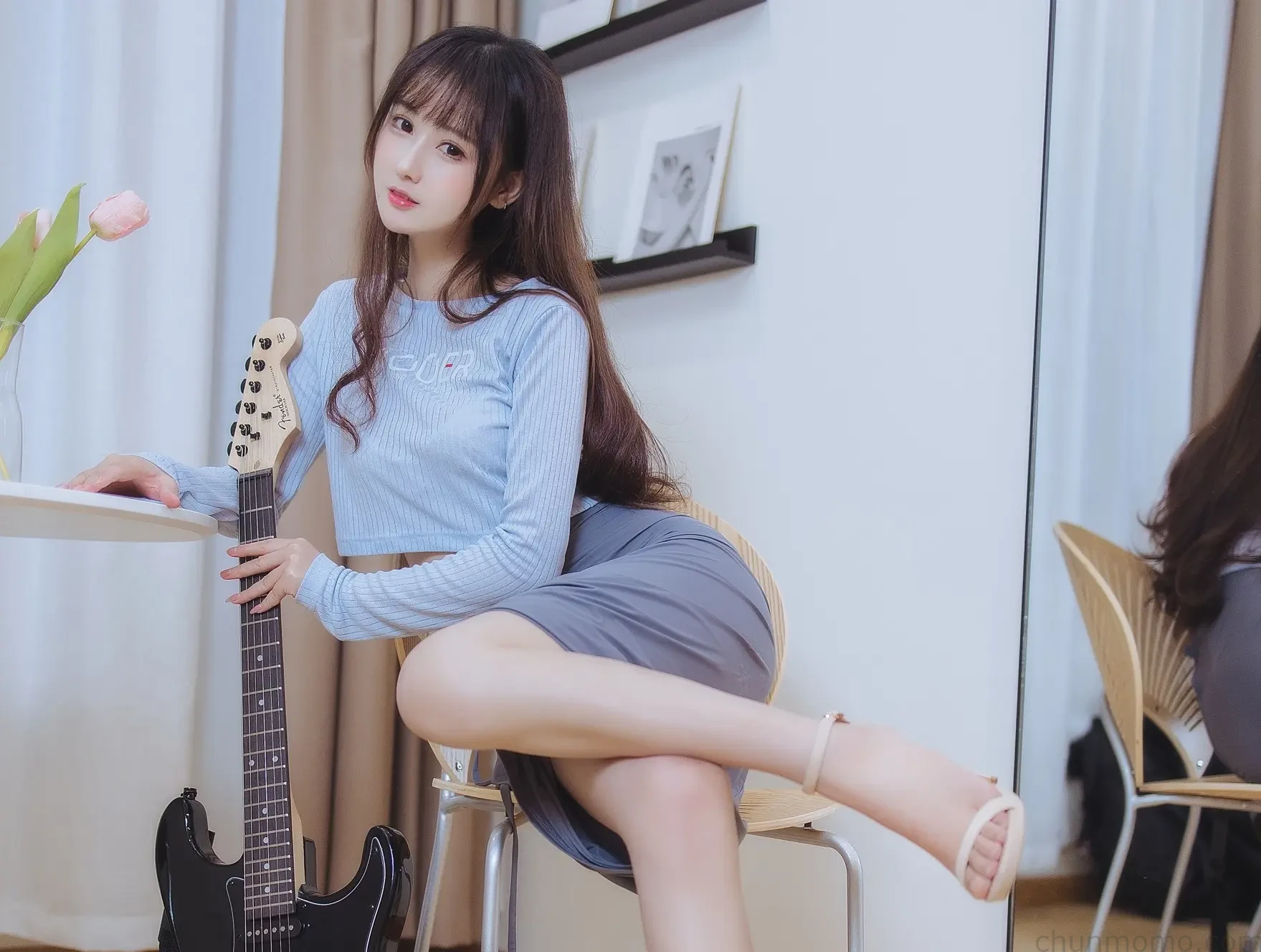 羽生三未青花瓷旗袍及cos图集吉他妹妹图集相关内容记录 5 羽生三未吉他妹妹高清图集