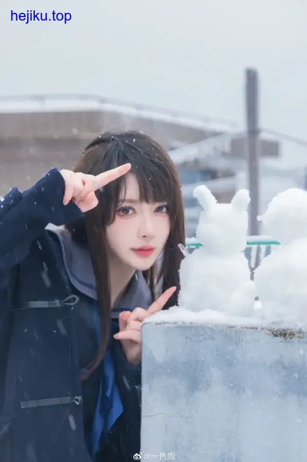 一色雨唯美单色调cos 情绪氛围拿捏到位