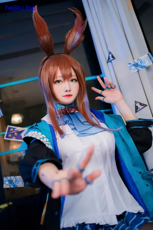 精致亚缇COS摄影