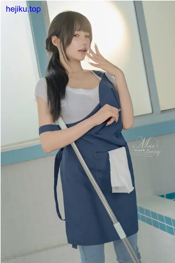 咬一口兔娘两套场景合集，森林灵动与沙发慵懒的对比展示