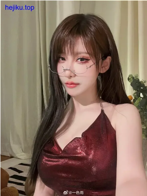 一色雨的图看完之后人会很安静，适合心情不好的时候翻