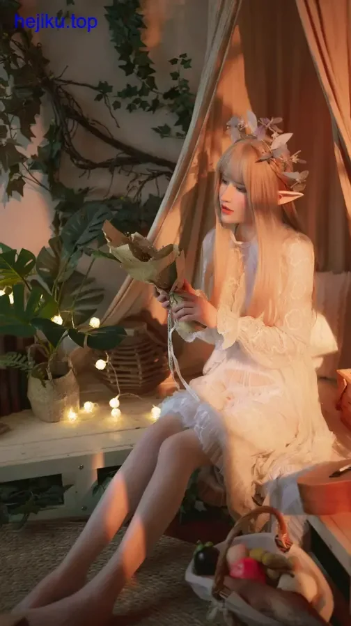鹿八岁baby猎魔人剧情版COS作品,这样的美图你看过吗 4 鹿八岁baby猎魔人战斗姿态