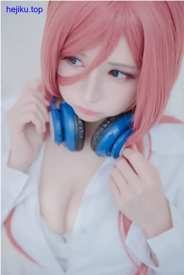 白神泱扮演亚丝娜妖精形态cosplay作品