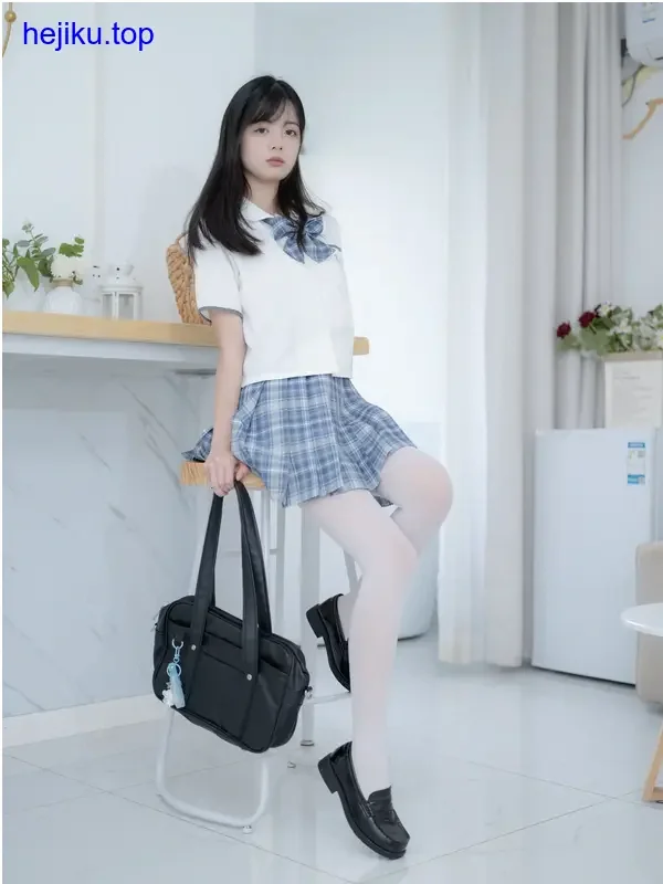 少女秩序教室窗边写真