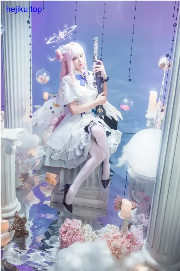 艾西AIWEST近期动态 艾西aiwest铠甲细节特写,甲片上有不均匀的磨损痕迹