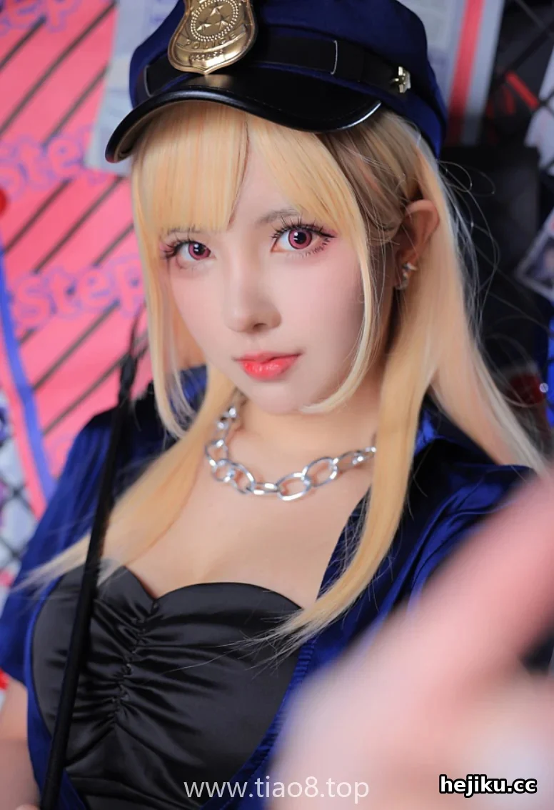 杏仁曲奇这组喜多川海梦,举铁、美甲、勒腰,全是真的 1 杏仁曲奇这组喜多川海梦,举铁、美甲、勒腰,全是真的