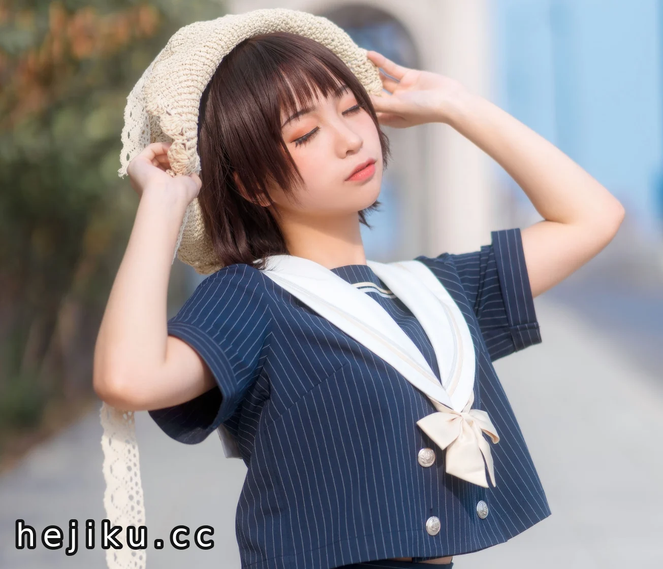 蠢沫沫作品哪里看?线上平台到线下活动全途径解析 2 蠢沫沫在哪看?从社交平台到粉丝活动,全面揭秘她的作品获取途径插图2