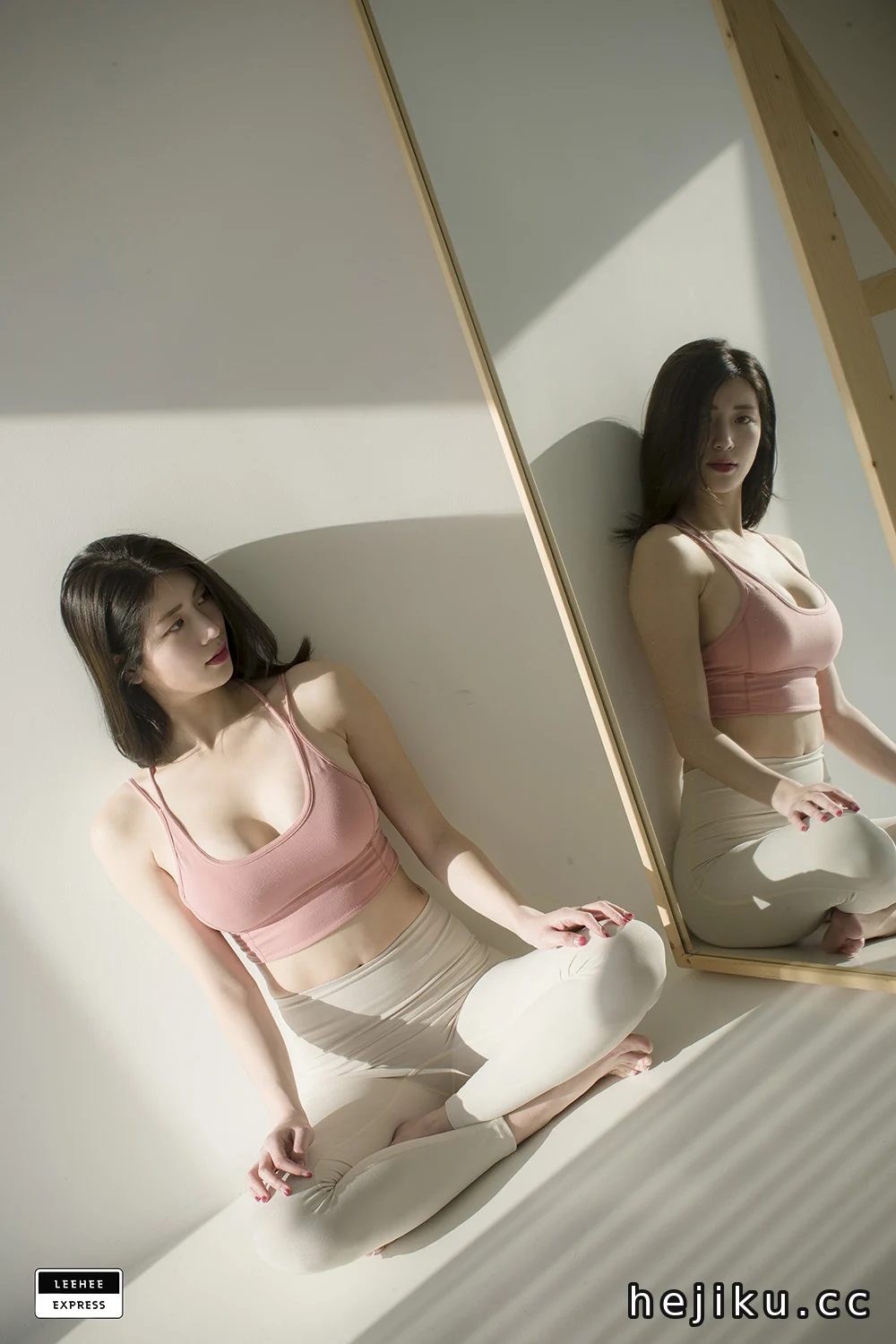 韩国妹纸Min.E(민이)写真图片合集[持续更新]