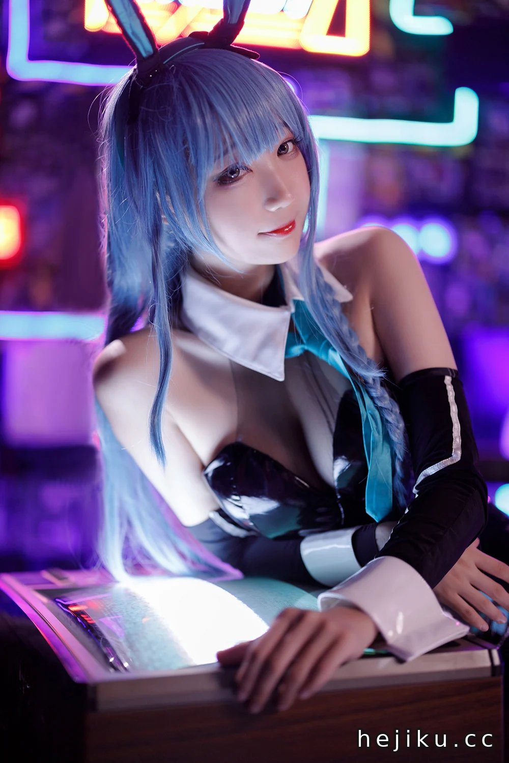 周叽是可爱兔兔COSPLAY写真图片包合集[持续更新]